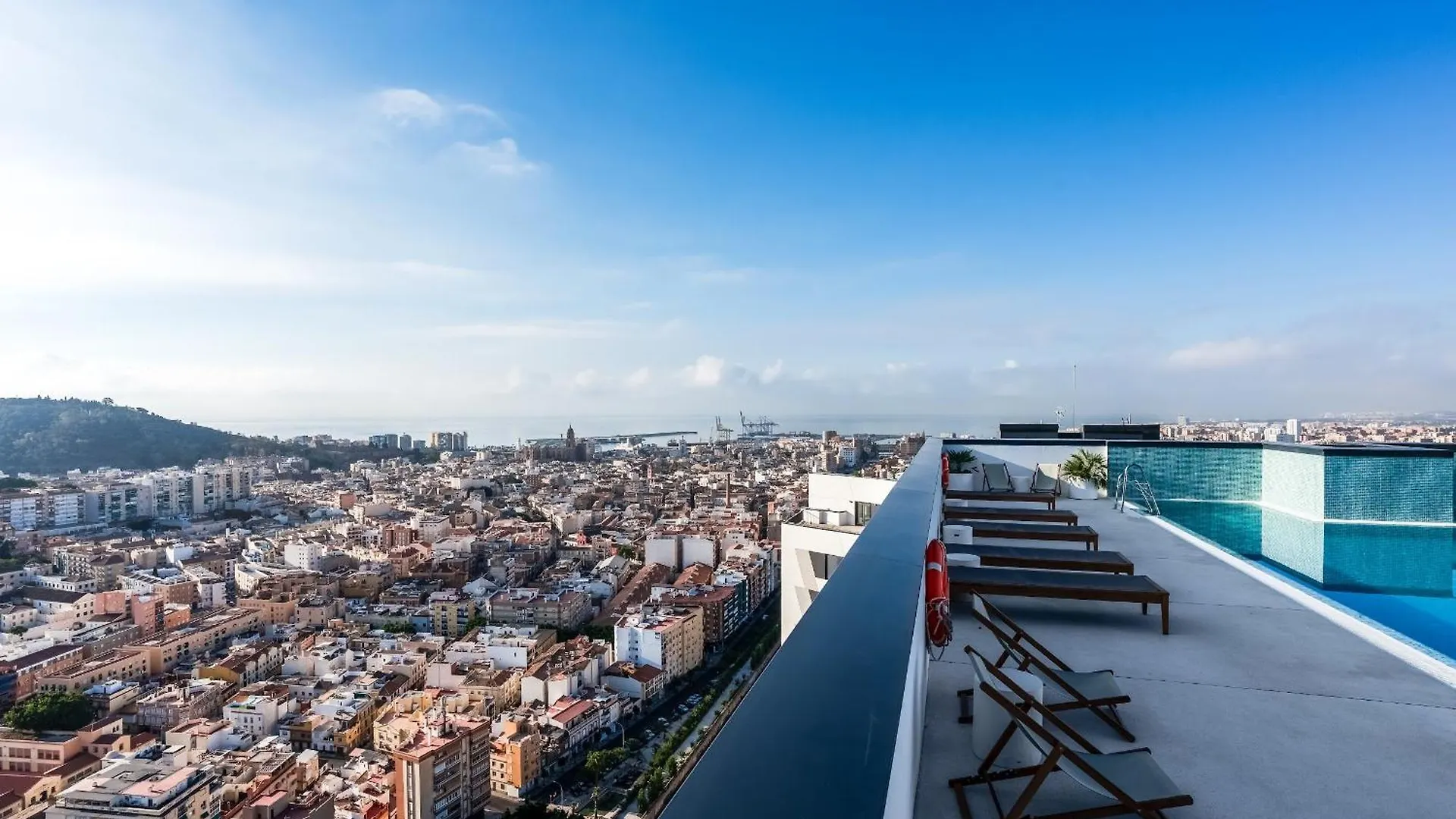 Apartament Brand New Urban Sky 25Th Floor Malaga 0*,