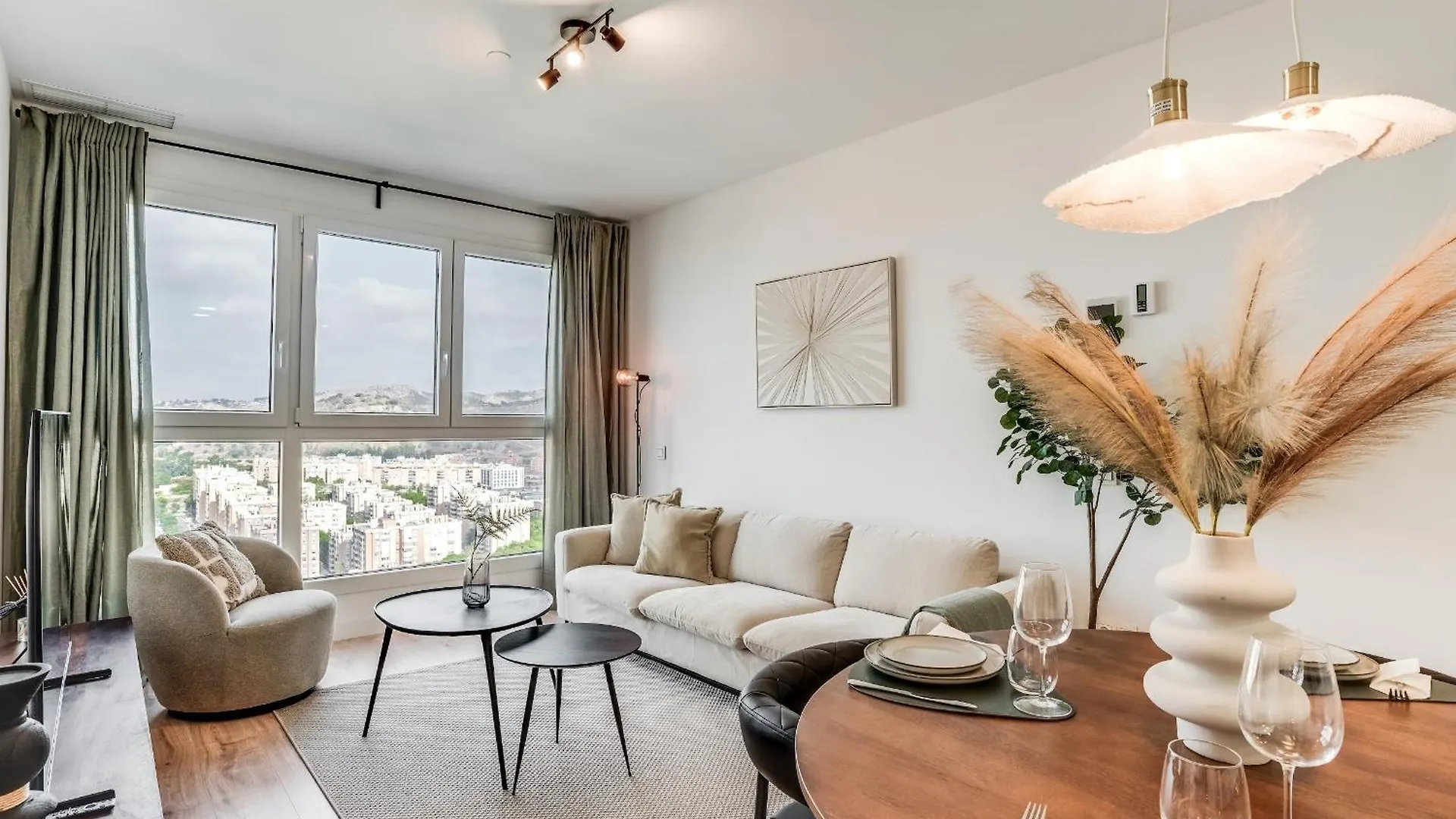 Brand New Urban Sky 25Th Floor Apartment Malaga